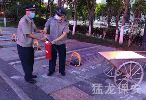 大興安嶺安全月消防演練